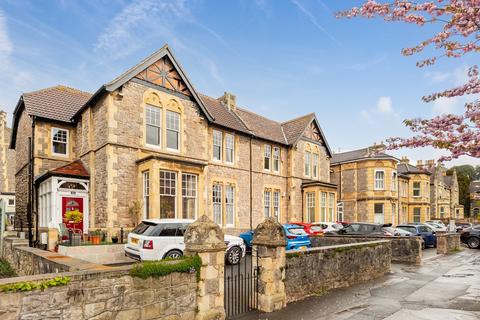41b Boulevard, Weston-super-mare, BS23 1PG