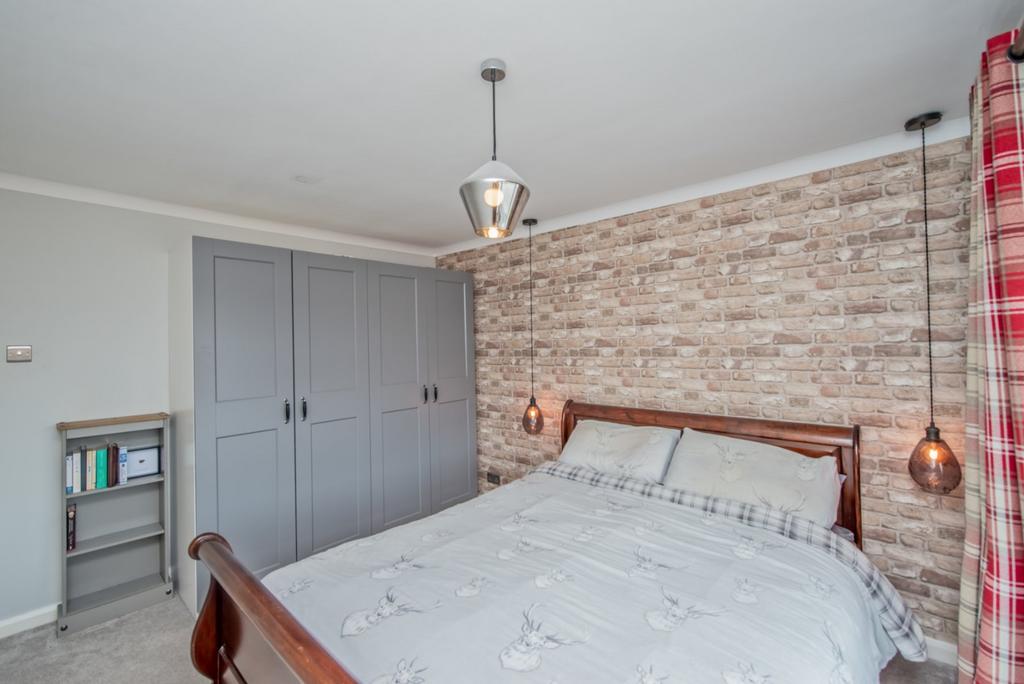 Bed 1