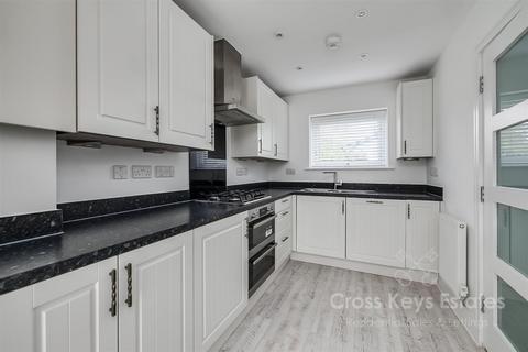 4 bedroom end of terrace house to rent, Eco Way, Plymouth PL6