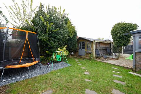 14 Acacia Close, Barrow-in-furness, LA13 0JJ