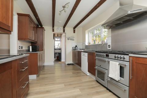 5 bedroom detached house for sale, Carlsden Close, River, CT17
