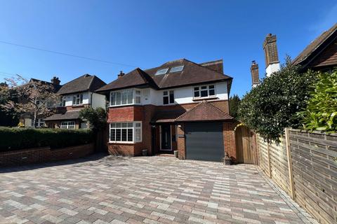 undefined, Coulsdon Court Road, Old Coulsdon, CR5 2LL
