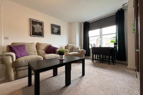 2 bedroom flat to rent, Great Northern Road, Aberdeen, AB24