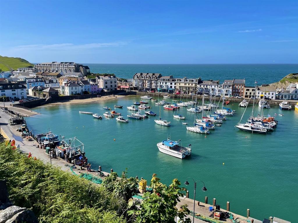 Ilfracombe.jpg