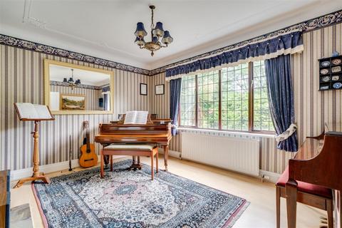 undefined, Acacia Park Drive, Apperley Bridge, West Yorkshire, BD10