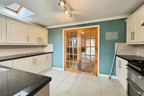 3 bedroom terraced house for sale, Victoria Road, Driffield YO25