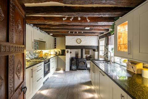 3 bedroom link detached house for sale, Cobblers Corner, 40 High Street, Merstham, RH1 3EA