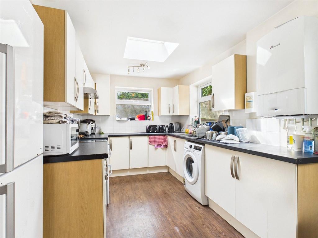 Kitchen-Room-To Rent