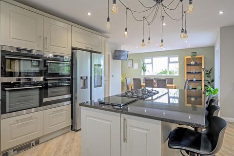 7 Elderberry Close, Norton, Stourbridge, DY8 3JN