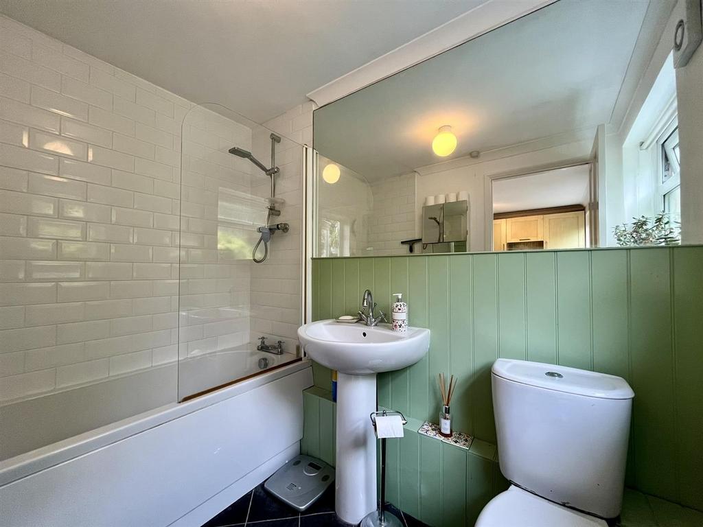 Ground Floor bathroom