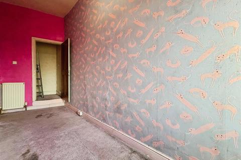 4 Acre Lane, Eccleshill, Bradford, BD2 2EH