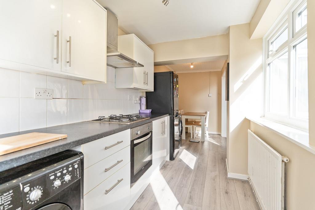 Kitchen Dining room