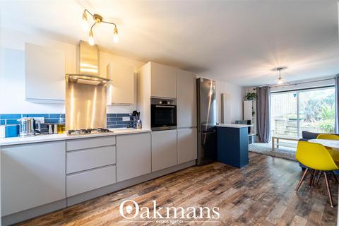 58 Fredas Grove, Harborne, Birmingham, B17 0SY
