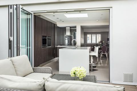87 Douglas Road, Surbiton, KT6 7SD