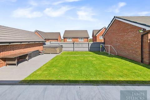 2 bedroom detached bungalow for sale, Zouche Way, Bushby, Leicestershire