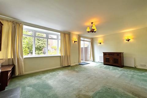 3 bedroom terraced house for sale, Shaw Drive, Knutsford