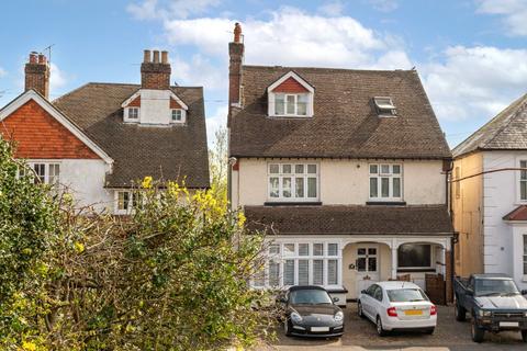 3 bedroom maisonette for sale, Earlswood Road, Redhill, Surrey, RH1
