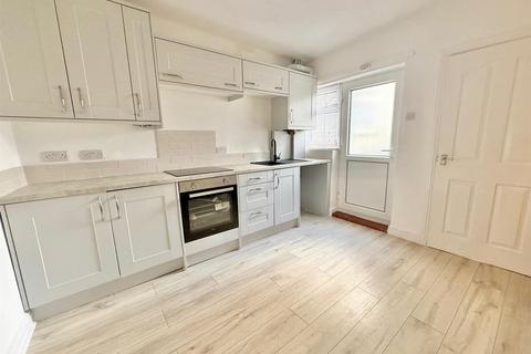 2 bedroom terraced house for sale, John Street, Macclesfield