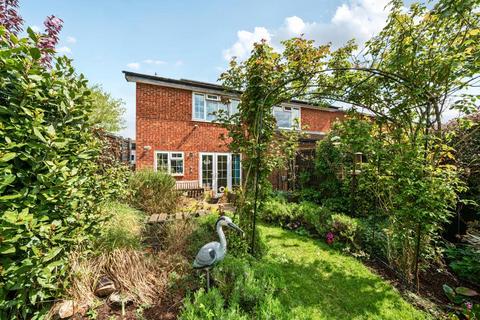 3 bedroom semi-detached house for sale, Oakley,  Buckinghamshire / Oxfordshire Borders,  HP18