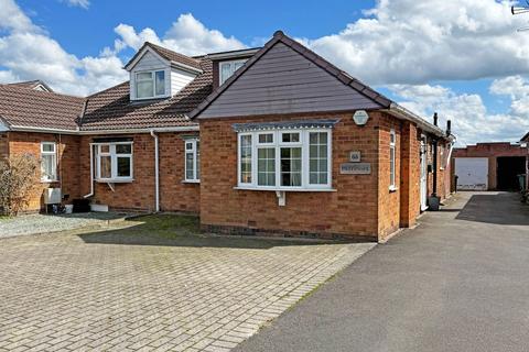 4 bedroom semi-detached bungalow for sale, Malthouse Lane, Earlswood, B94 5SA