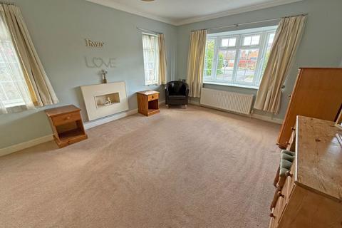 68 Malthouse Lane, Earlswood, Solihull, B94 5SA