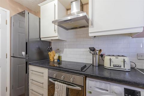 112 Campbell Drive, Cardiff, CF11 7TQ