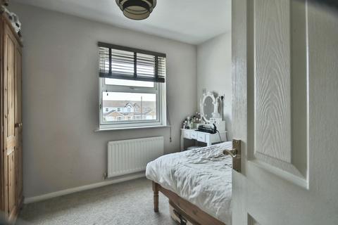 27 Harlequin Drive, Kingswood, Hull, HU7 3HB