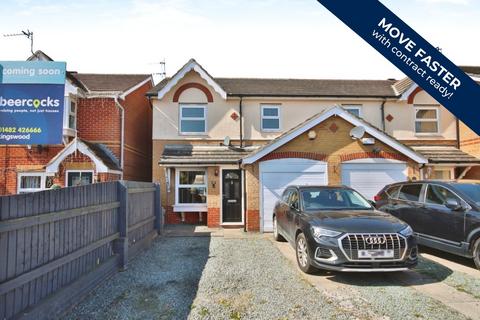 27 Harlequin Drive, Kingswood, Hull, HU7 3HB