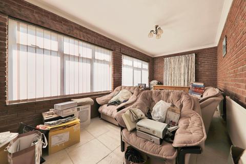 4 bedroom detached bungalow for sale, North Moor Lane, Cottingham, HU16 4JH