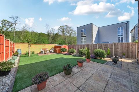23 Campion Close, Ashford, TN25 4EF