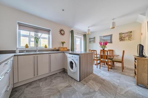 23 Campion Close, Ashford, TN25 4EF