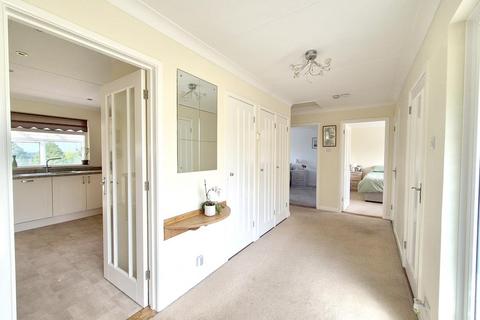 4 Nansloe Close, Helston, TR13 8BP