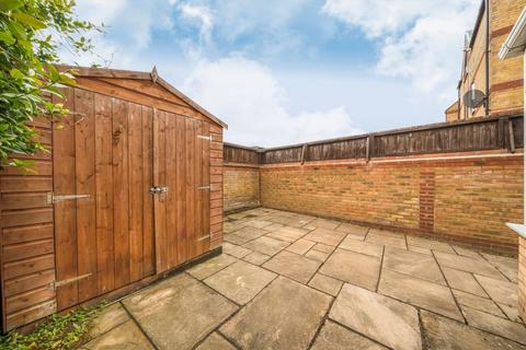 3 bedroom end of terrace house for sale, Lime Close, London E1W