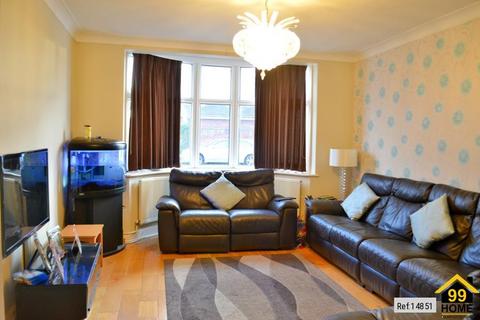 29 The Vale, Hounslow, TW5 9HT