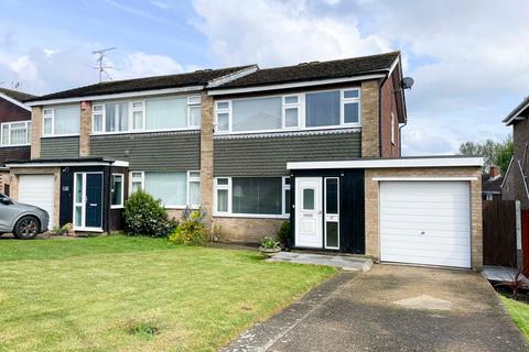3 bedroom semi-detached house for sale, Parkway, Sawbridgeworth, CM21