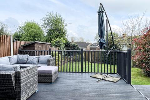 3 bedroom semi-detached house for sale, Parkway, Sawbridgeworth, CM21
