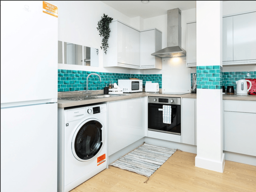 Rockingham St, London SE1 6 AD, UK