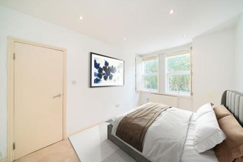 undefined, Dorien Road, London SW20