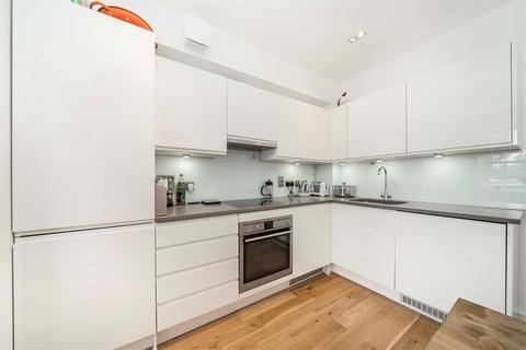 1 bedroom flat for sale, De Laune Street, London SE17