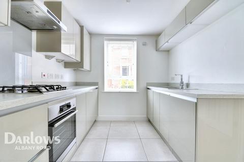 3 bedroom semi-detached house to rent, Cypress Crescent, Cardiff
