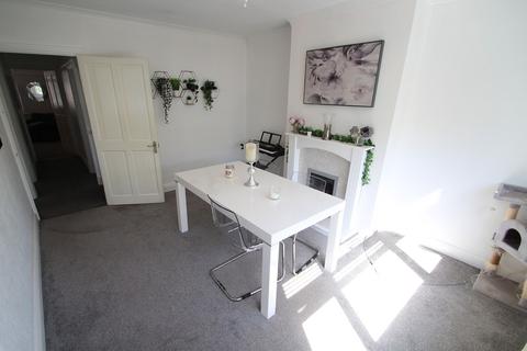 3 bedroom maisonette for sale, Loudoun Avenue, Gants Hill