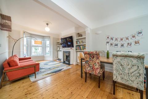 3 bedroom house to rent, Elton Road, Kingston Upon Thames KT2