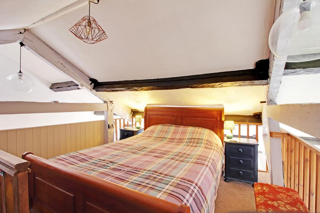 Mezzanine Bedroom 2