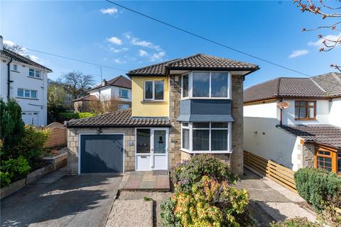 3 bedroom detached house for sale - Toller Grove, Bradford, West Yorkshire, BD9