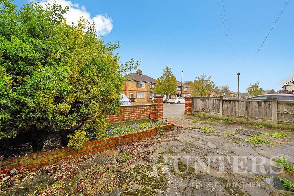 27 Chalfont Road - mh EJah ELd JXbisiabe CA.jpg