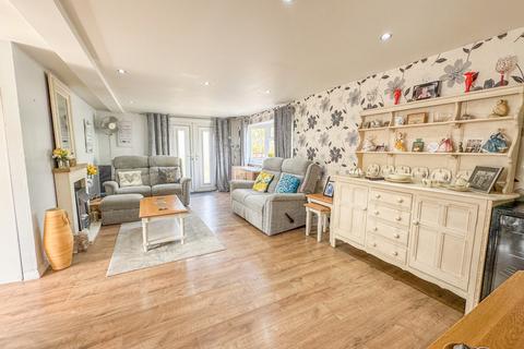2 bedroom mobile home for sale, Hockley Park, Lower Road, Hockley