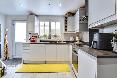 undefined, The Cottages, Maidstone