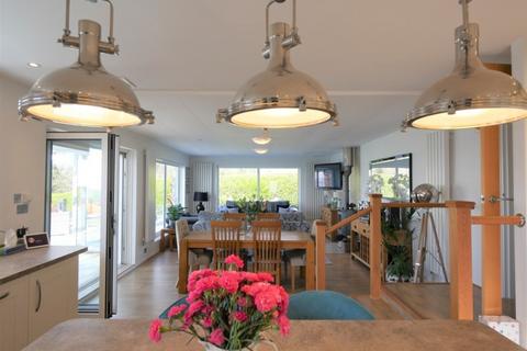 The Lookout Estuary Road, Shotley Gate, Ipswich, IP9 1PZ