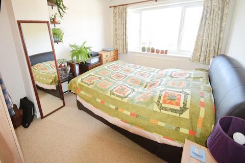 3 bedroom semi-detached house for sale, Nab Wood Drive, Bradford BD18