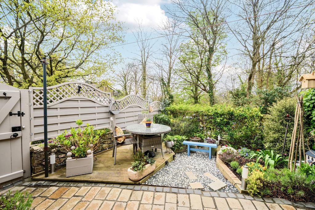 Courtyard Garden